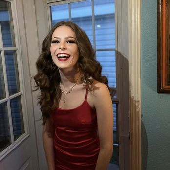 Glammed by Alicia - Homecoming makeup - Hair Stylists Near Me Glammed by Alicia - Homecoming makeup - Hair Stylists Near Me