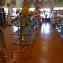 Alex's Flamingo Groves & Gift Shop
