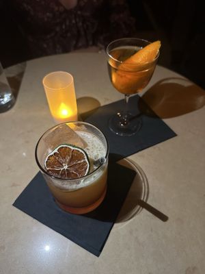 Orient Express Cocktail Bar by null