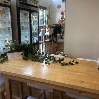 Yoga InTent - Table. - Yoga Near Me - Hallandale Beach, Florida
