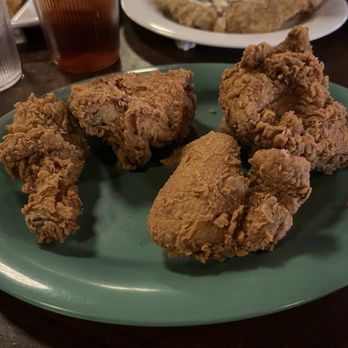 Babe's Chicken Dinner House - Fried Chicken - Southern Near Me - Carrollton, Texas