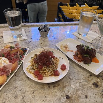 Brass Kitchen & Bar - Appetizers for Dinner - Cocktail Bars Near Me - Steamboat Springs, Colorado