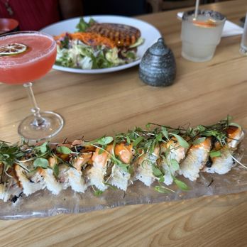 Tokyo Table - Pink lady and sac town roll - Japanese Near Me - Sacramento, California Tokyo Table - Pink lady and sac town roll - Japanese Near Me - Sacramento, California