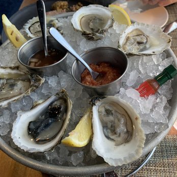 Riverpark - Oysters - New American Near Me - New York, New York