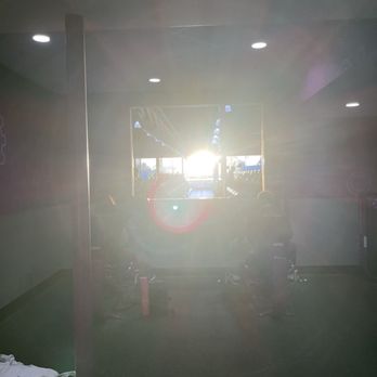 Planet Fitness - Sun setting directly into my eyes makes me want to give up on getting in shape. - Gyms Near Me - San Pablo, California