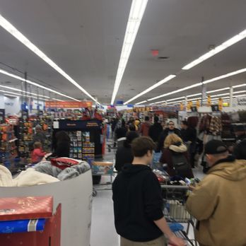 Walmart Supercenter - Lines of people with only 2 registers. - Department Stores Near Me - Germantown, Maryland Walmart Supercenter - Lines of people with only 2 registers. - Department Stores Near Me - Germantown, Maryland