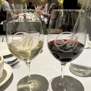 Massimo's - House White & Red Wine - Italian Near Me - Fremont, California