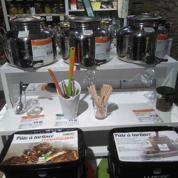 Day by Day - Convenience Stores Near Me - Lyon, 69