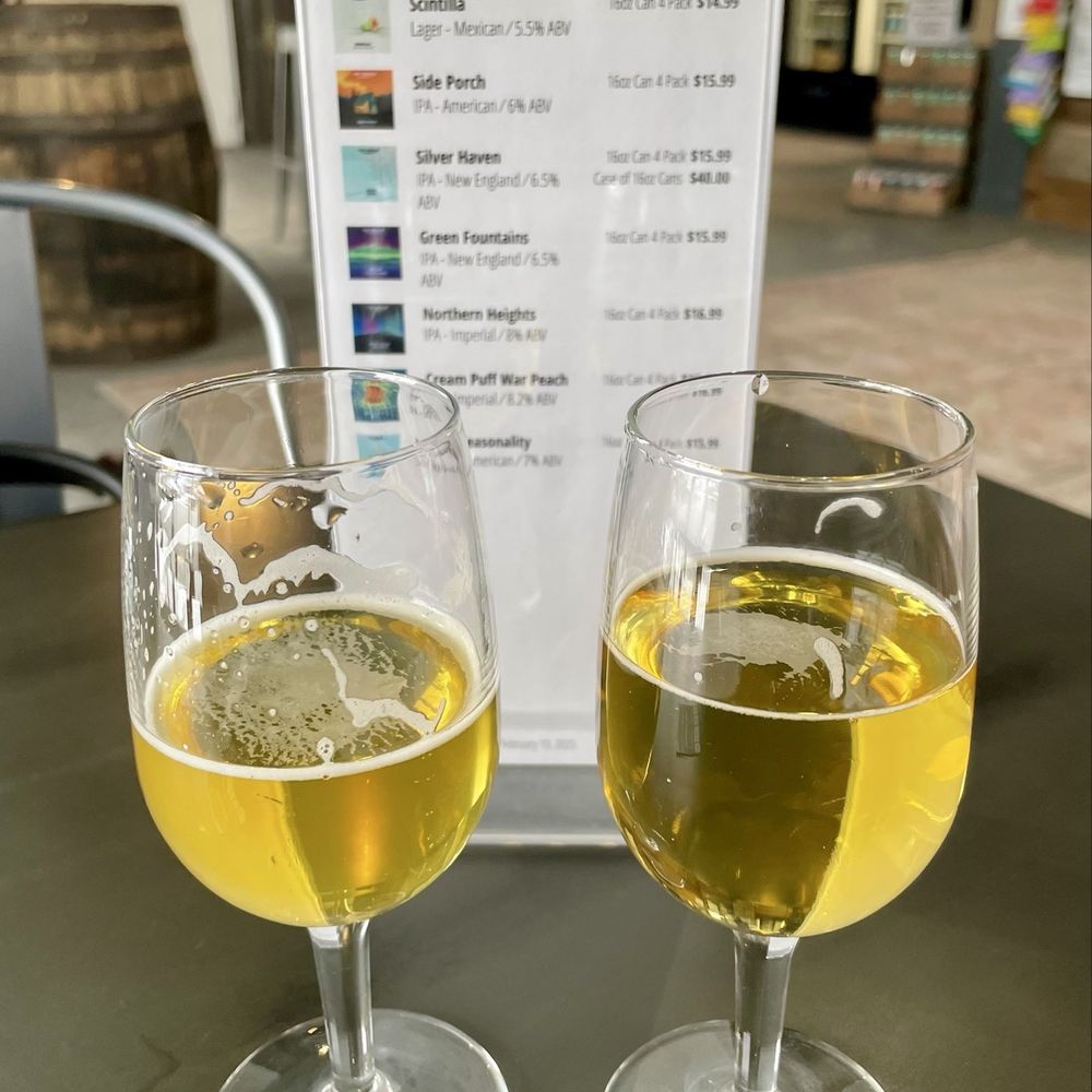 Ten Bends Beer - Small pours - Breweries Near Me - Hyde Park, Vermont Ten Bends Beer - Small pours - Breweries Near Me - Hyde Park, Vermont