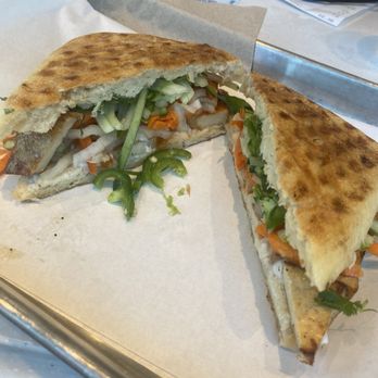 Mendocino Farms - Vegan Banh Mi Sandwich - Salad Near Me - Vacaville, California