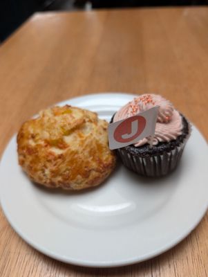 Thorough Bread & Pastry by null