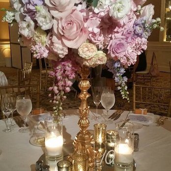 Wenfloral Design Studio - I LOVED the centerpieces... my vision executed to 100!!! - Florists Near Me - Arcadia, California Wenfloral Design Studio - I LOVED the centerpieces... my vision executed to 100!!! - Florists Near Me - Arcadia, California