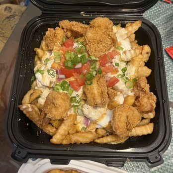 Surf & Soul Spot - Dirty fries with shrimp - Soul Food Near Me - San Diego, California Surf & Soul Spot - Dirty fries with shrimp - Soul Food Near Me - San Diego, California