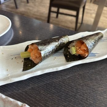 Moku Sushi - salmon hand roll - Japanese Near Me - Pacific Palisades, California Moku Sushi - salmon hand roll - Japanese Near Me - Pacific Palisades, California