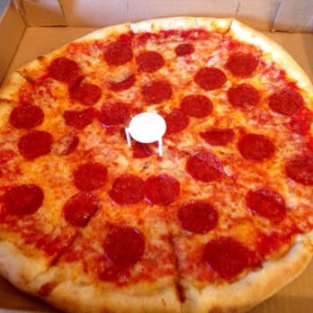 Vince's New York Pizza And Italian Restaurant - a pepperoni pizza - Pizza Near Me - Williamsport, Maryland Vince's New York Pizza And Italian Restaurant - a pepperoni pizza - Pizza Near Me - Williamsport, Maryland