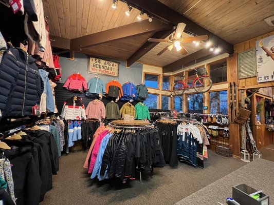 Saami Ski Shop