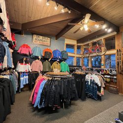 Saami Ski Shop - Women's and Kids Clothing Upstairs