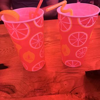 Paradise Park - Big ass lemonade - Pizza Near Me - Chicago, Illinois Paradise Park - Big ass lemonade - Pizza Near Me - Chicago, Illinois
