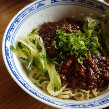 Big Beef Bowl Hand-Pulled Noodle - Noodles Near Me - Markham, Ontario