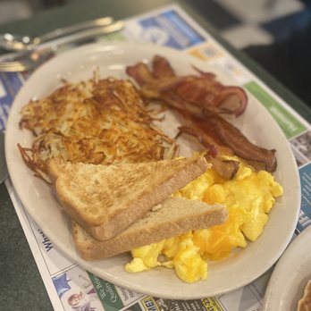 Metro Diner - Diners Near Me - Jacksonville, Florida Metro Diner - Diners Near Me - Jacksonville, Florida