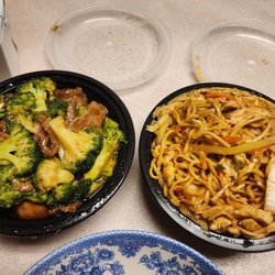 China Cafe - Beef and broccoli and chicken lo mein.
