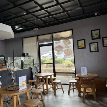 Costee Coffee - Inside Seating - Coffee & Tea Near Me - Rowland Heights, California
