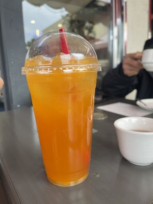 Den Da Coffee & Tea Restaurant by null