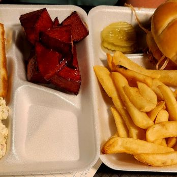 Pigalicious - Barbeque Near Me - Decherd, Tennessee Pigalicious - Barbeque Near Me - Decherd, Tennessee