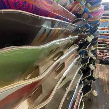 One Love Skate Shop - Skate Shops Near Me - Dayton, Ohio One Love Skate Shop - Skate Shops Near Me - Dayton, Ohio