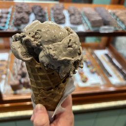 1 Scoop of Oreo in Waffle Cone 1 Scoop of Oreo in Waffle Cone