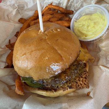 Ivywild Kitchen - Jalapeño Bacon Burger with sweet potato fries and curry dipping sauce - American Near Me - Colorado Springs, Colorado Ivywild Kitchen - Jalapeño Bacon Burger with sweet potato fries and curry dipping sauce - American Near Me - Colorado Springs, Colorado