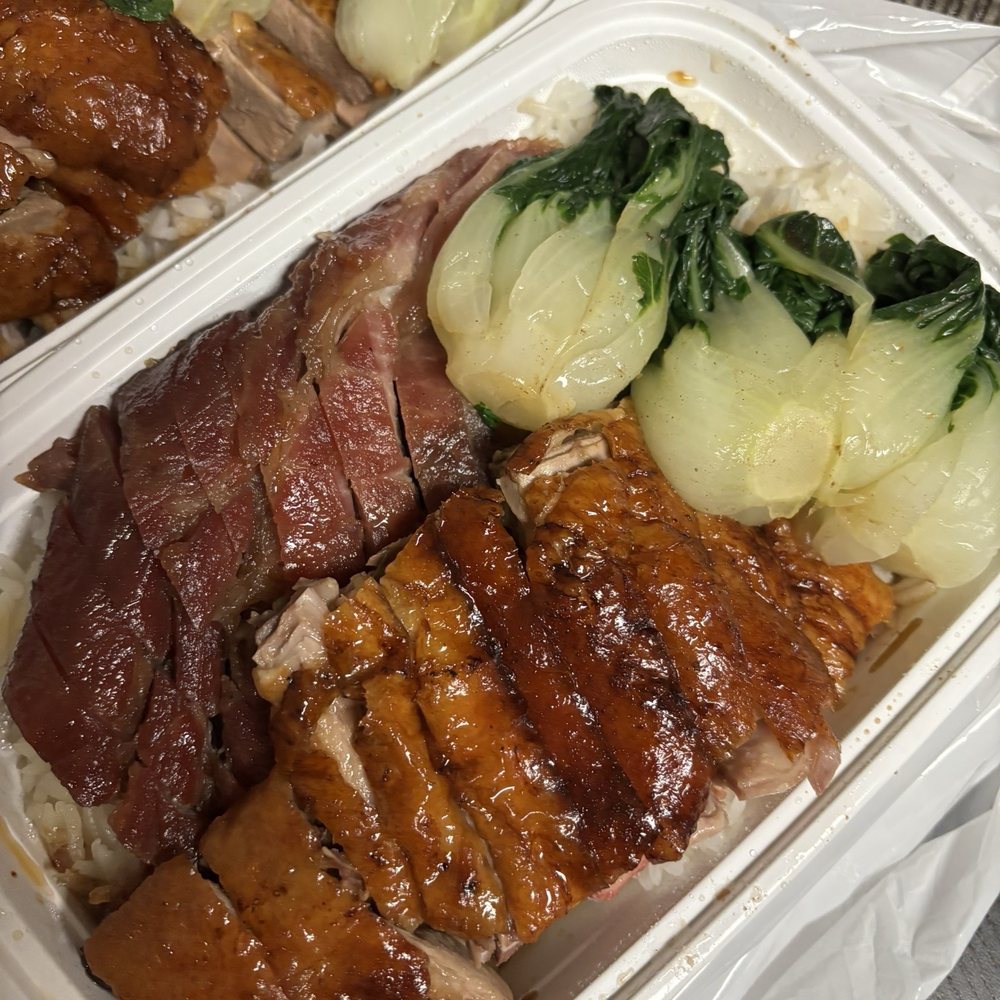Fortune Villa - Bbq pork and duck - Chinese Near Me - Markham, Ontario Fortune Villa - Bbq pork and duck - Chinese Near Me - Markham, Ontario
