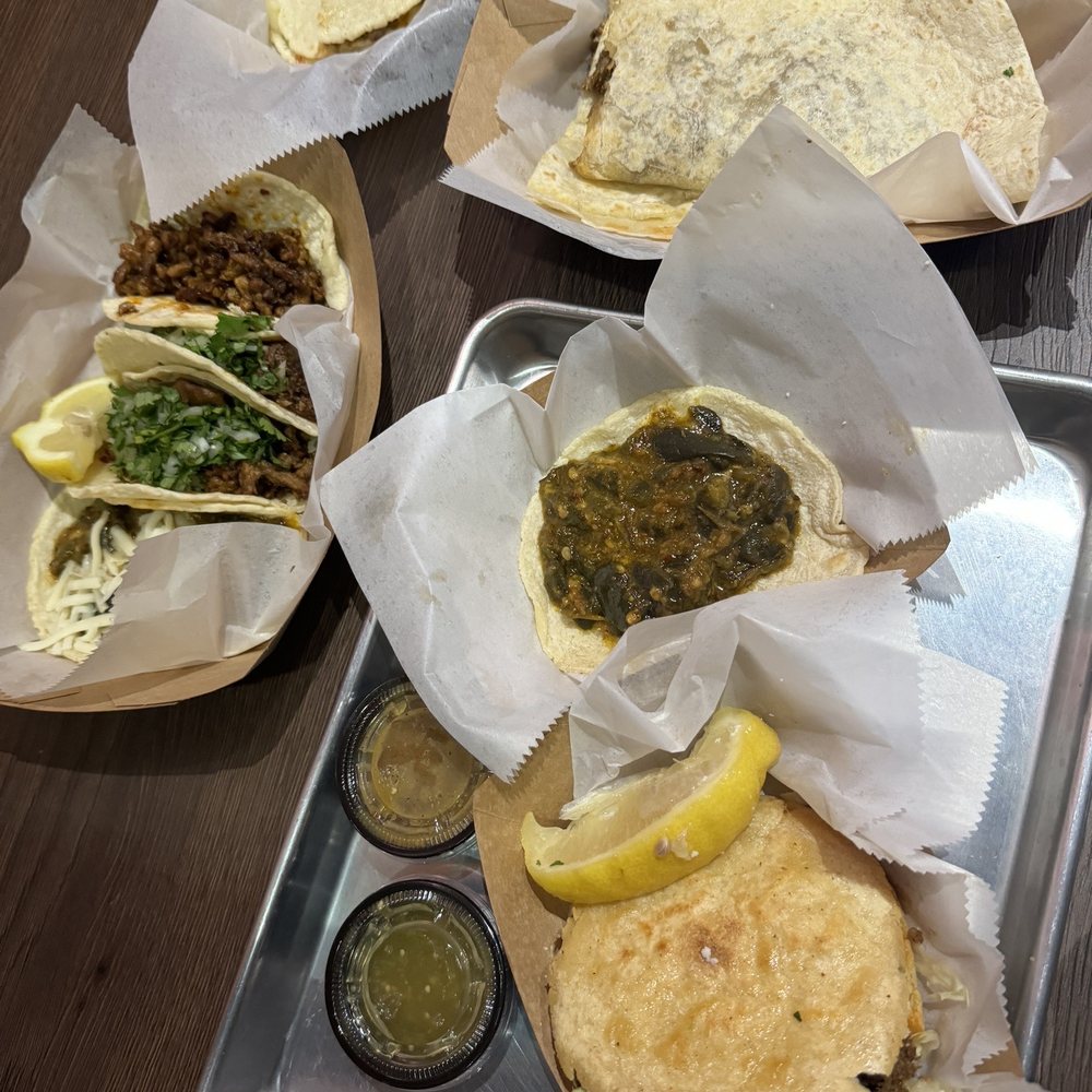 Tacos Madres - Tacos, gordita, milita y quesadilla - Tacos Near Me - Baldwin Park, California Tacos Madres - Tacos, gordita, milita y quesadilla - Tacos Near Me - Baldwin Park, California