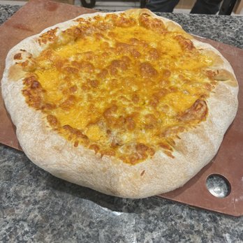 Kitchen Conservatory - Stuffed Crust Cheese Pizza - Cooking Schools Near Me - Saint Louis, Missouri Kitchen Conservatory - Stuffed Crust Cheese Pizza - Cooking Schools Near Me - Saint Louis, Missouri