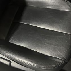 Covington Upholstery - Repaired seat seam