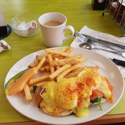 Salmon Eggs Benedict