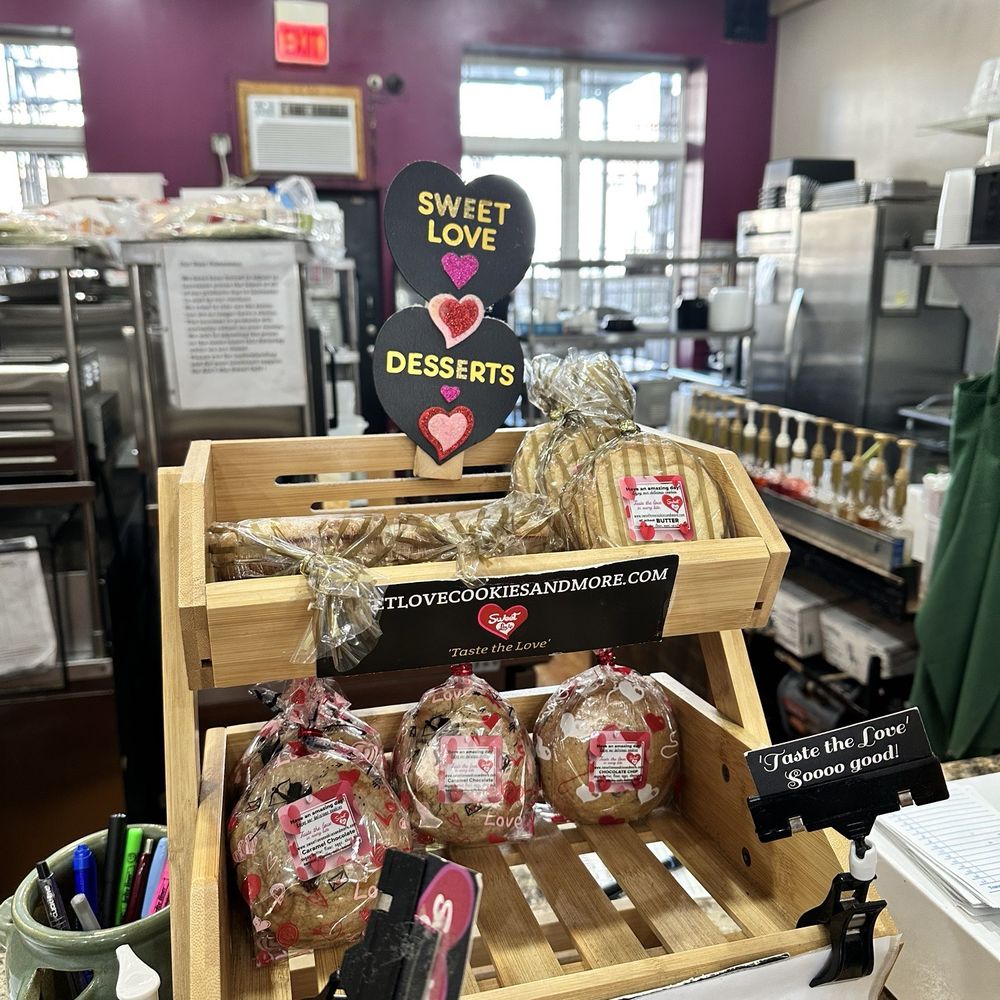 Ain't She Sweet Cafe - Coffee & Tea Near Me - Chicago, Illinois