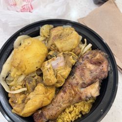 G&T Cafe - Large chicken special - jerk chicken, chicken curry, cabbage, rice and beans