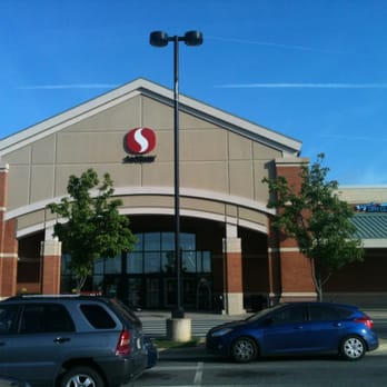 Safeway - Storefront - Grocery Near Me - Alexandria, Virginia