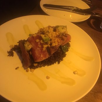 Land Ocean Restaurant Reno - Tuna salad - New American Near Me - Reno, Nevada