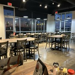 Arris Pizza - Republic
