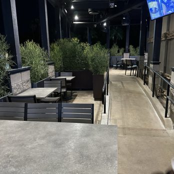 Yard House - New American Near Me - Rancho Mirage, California Yard House - New American Near Me - Rancho Mirage, California