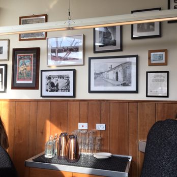 Dove's Luncheonette - Super cute retro diner look. - Southern Near Me - Chicago, Illinois Dove's Luncheonette - Super cute retro diner look. - Southern Near Me - Chicago, Illinois