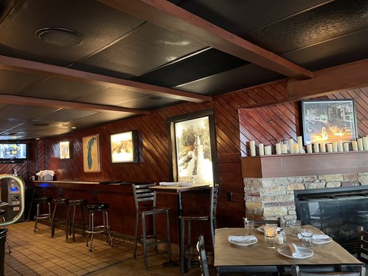 Wicks Park Bar & Grille by null