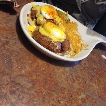 Huckleberry's - Crab cake eggs Benedict - Breakfast & Brunch Near Me - Fairfield, California