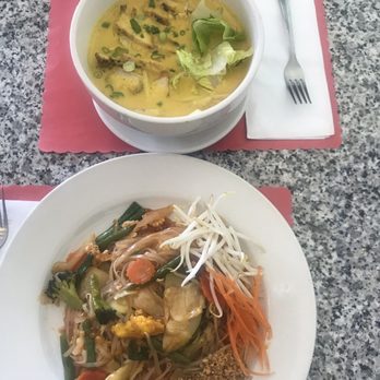 Thai Spoon - Verge Pad Thai, curry chicken noodle bowl. - Thai Near Me - Durham, North Carolina