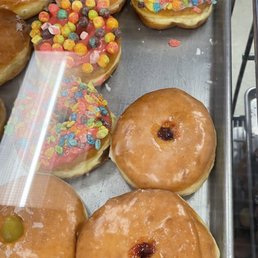 Fruity Pebbles Donuts