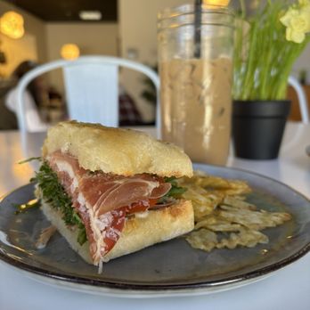 Cafe Mong - Breakfast & Brunch Near Me - Las Vegas, Nevada