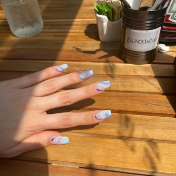 Sunset Nails - Nail Salons Near Me - San Francisco, California