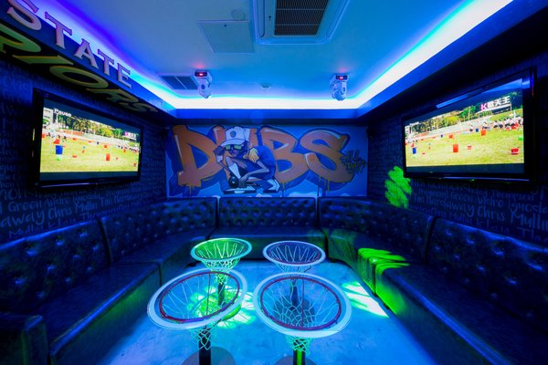 Pandora Karaoke & Bar by null